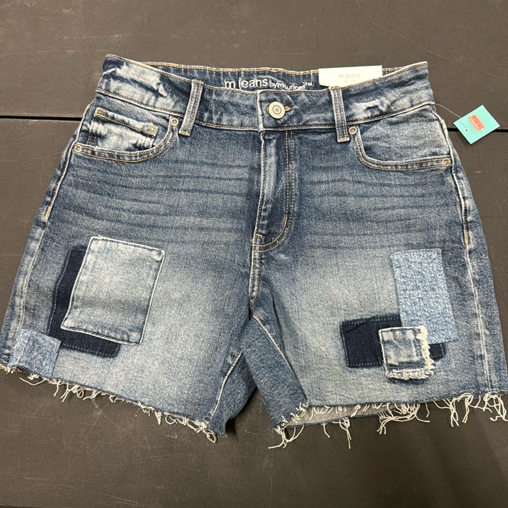 Distressed Blue Jean Shorts Casual Style